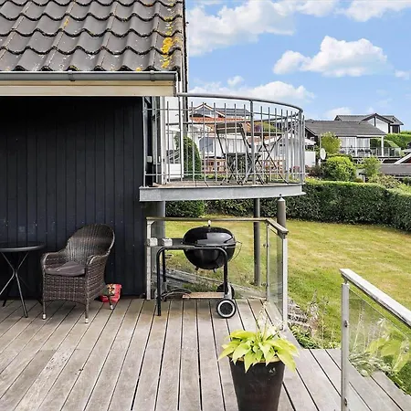 Sj288-hejlsminde-bakkevej-mindegarden-15 Semesterbostad *